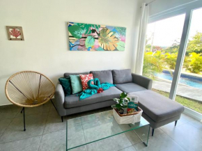 The Happy Lapa *New Poolside Condo in Jacó, Costa Rica*